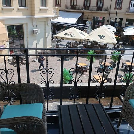 Central 2 Apartment Craiova Ngoại thất bức ảnh